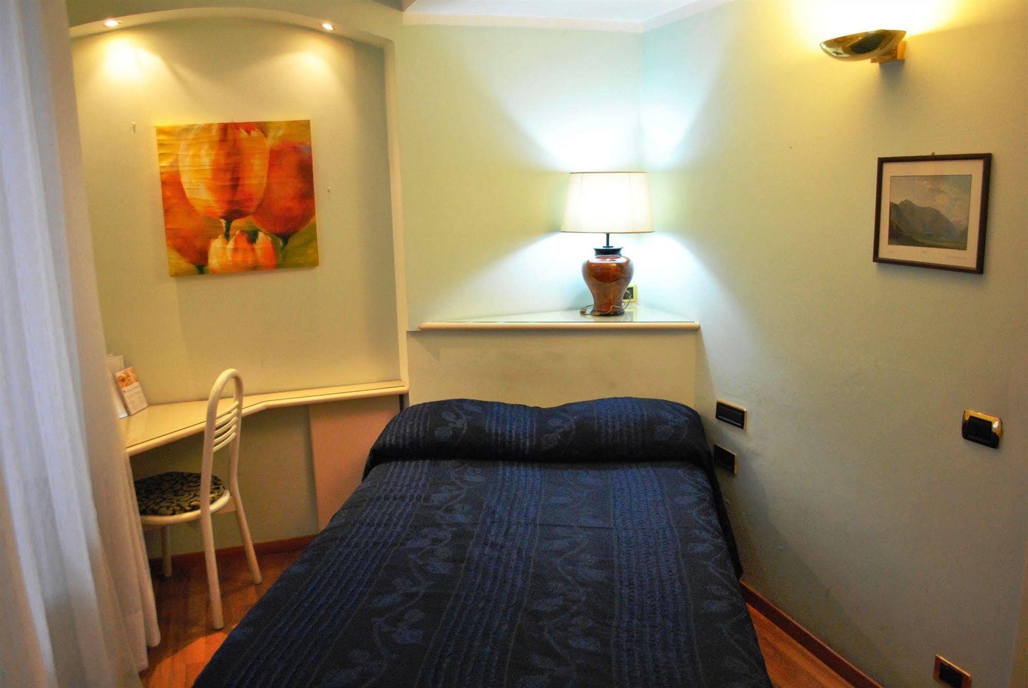 Hotel Il Loggiato Dei Serviti Côme Extérieur photo